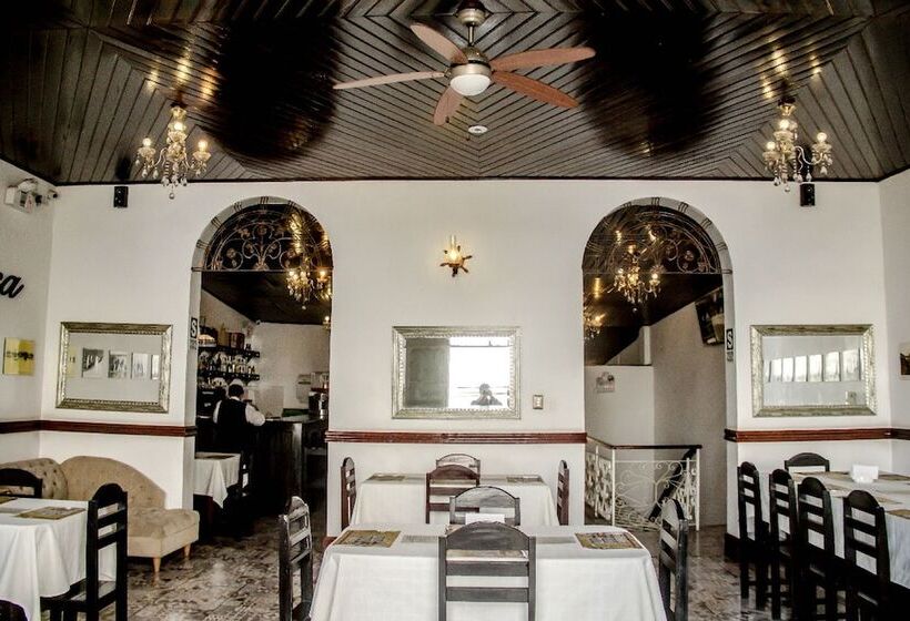 Epoca Hotel Boutique