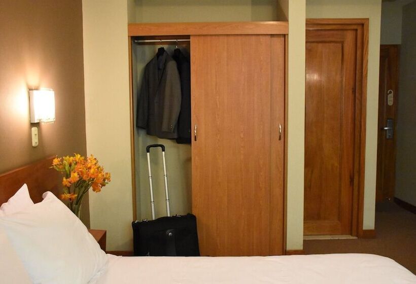 Отель Es Paraiso Trujillo