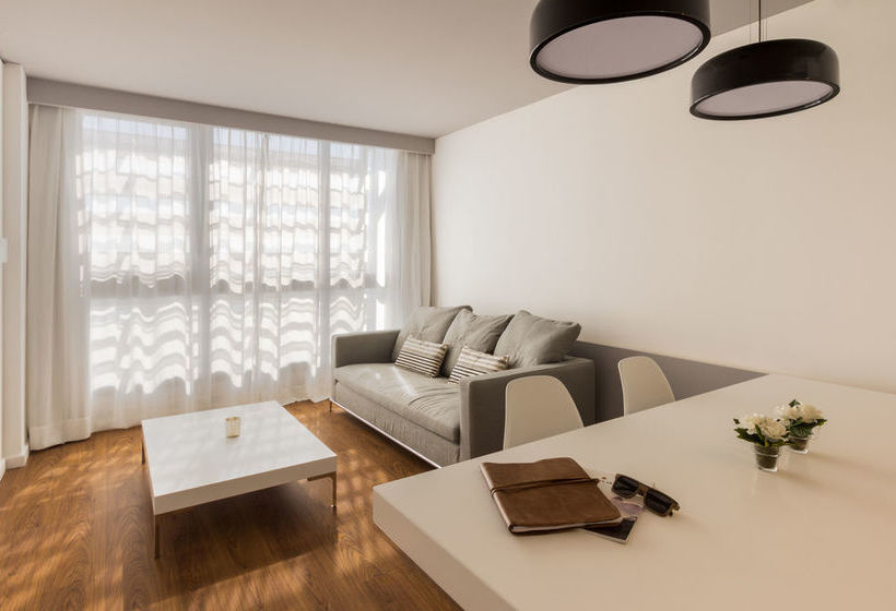 Отель Esplendor By Wyndham Montevideo Punta Carretas