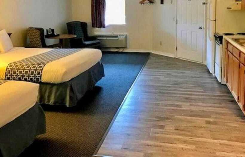 Отель Four Seasons Inn