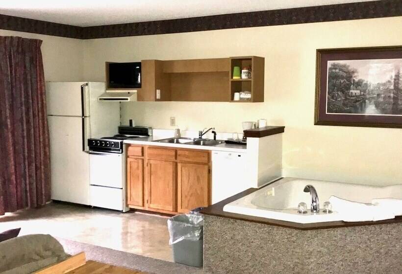 Отель Four Seasons Inn