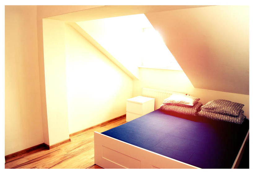 Отель Good Bye Lenin Revolution Krakow - Hostel