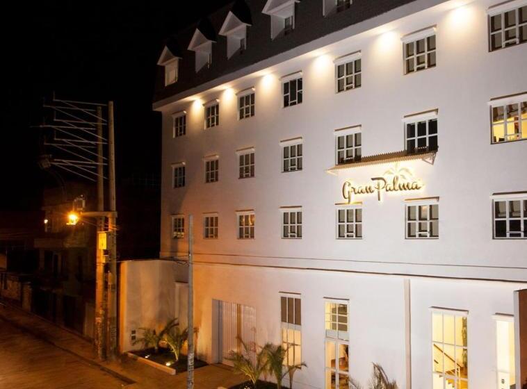 فندق Gran Palma Huancayo