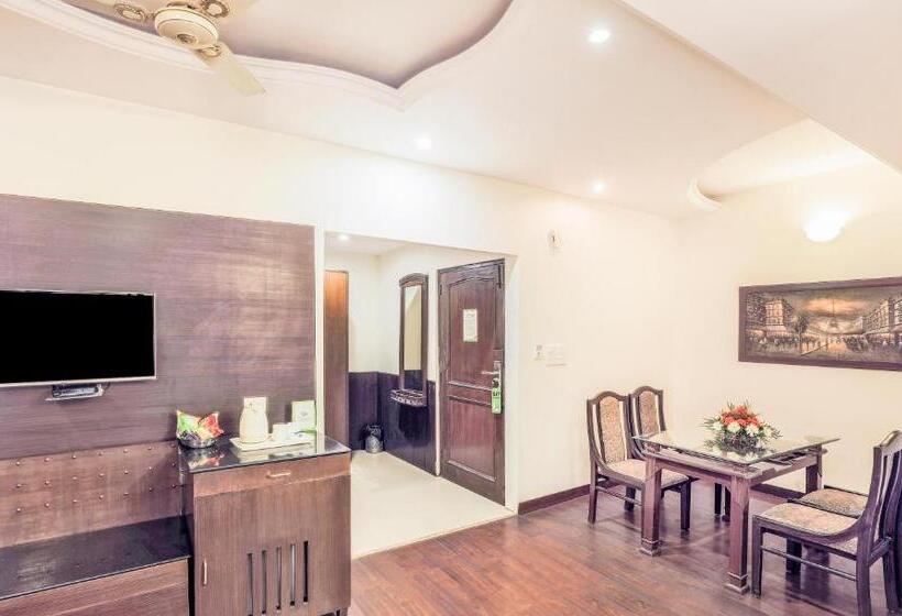 Отель Grand Legacy