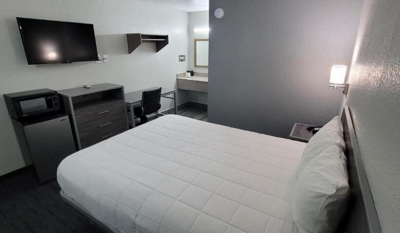 فندق Green Country Inn