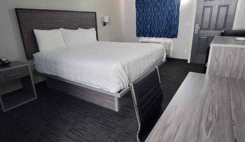 فندق Green Country Inn