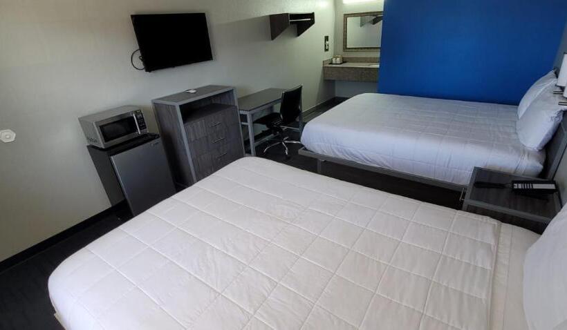 فندق Green Country Inn