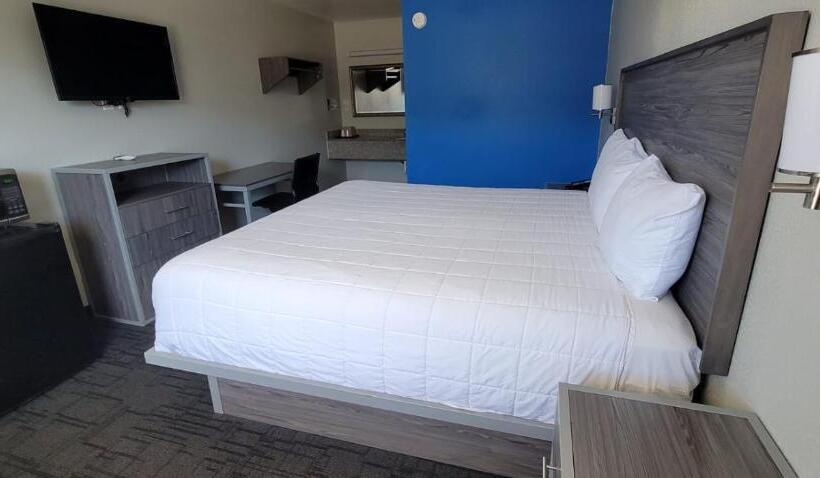 فندق Green Country Inn