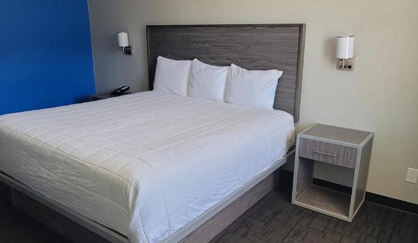 فندق Green Country Inn