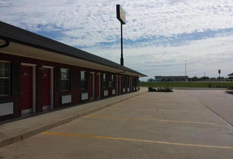 فندق Green Country Inn