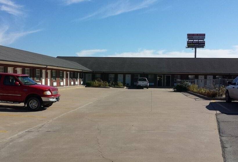 فندق Green Country Inn