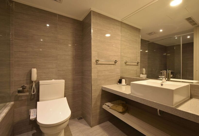 هتل Green World Zhongxiao