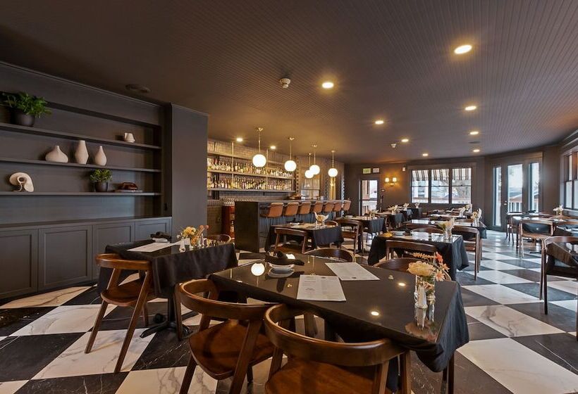 فندق Greenbriar Inn