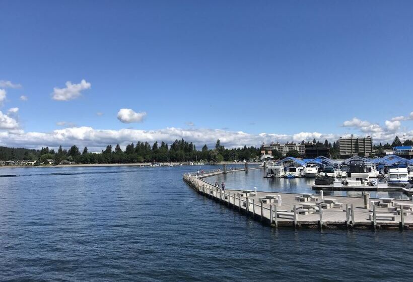 فندق Greenbriar Inn