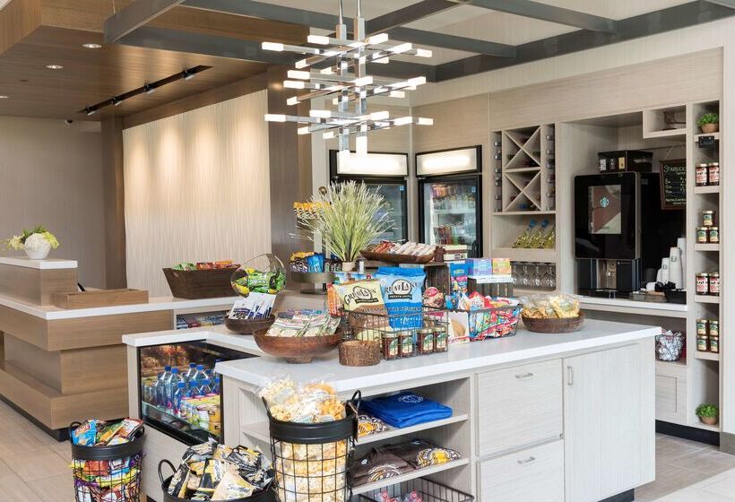 ホテル Hilton Garden Inn Grand Rapids East