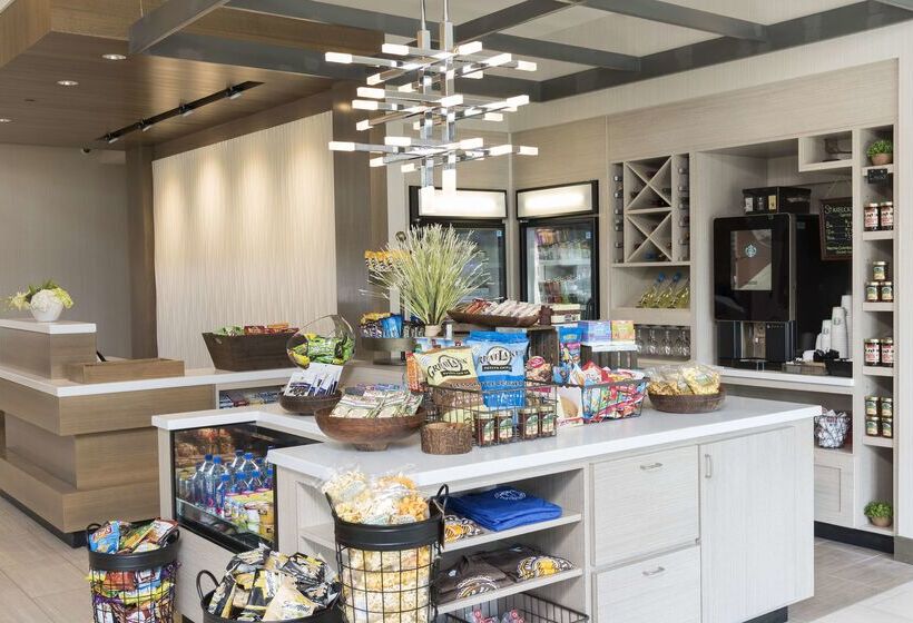 ホテル Hilton Garden Inn Grand Rapids East