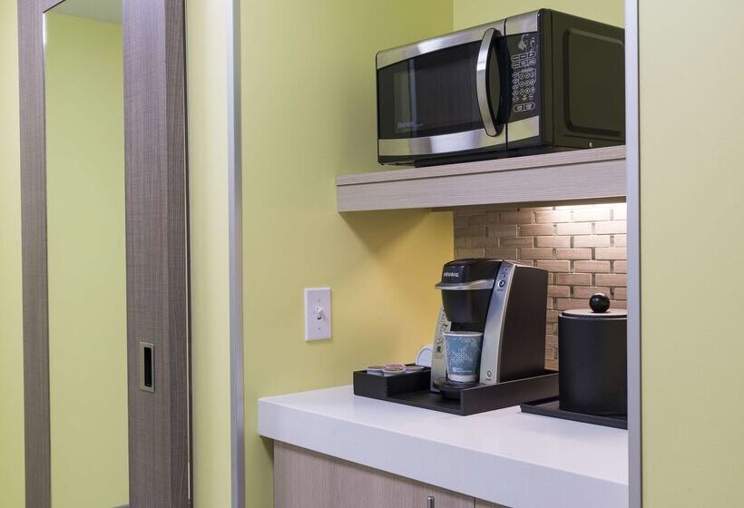 ホテル Hilton Garden Inn Grand Rapids East