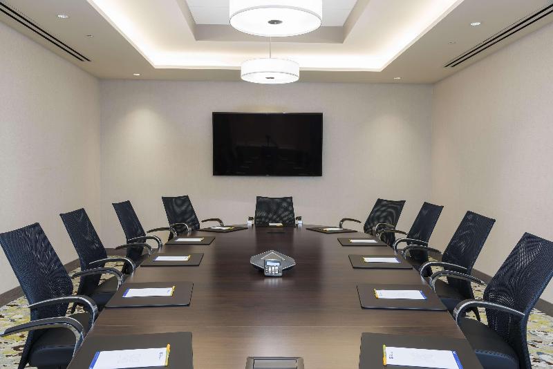 ホテル Hilton Garden Inn Grand Rapids East