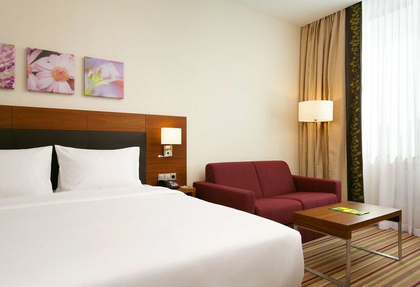هتل Hilton Garden Inn Volgograd