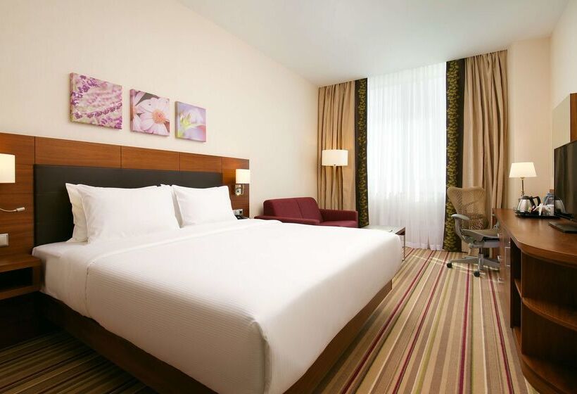 هتل Hilton Garden Inn Volgograd