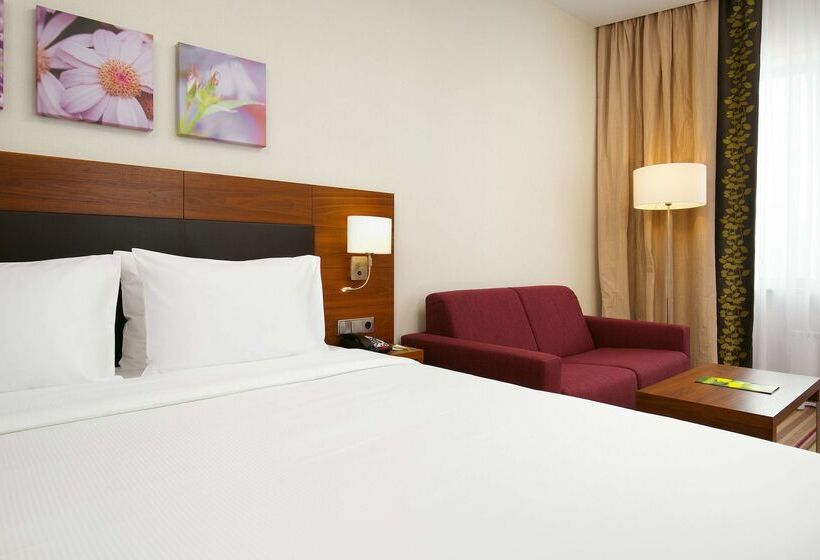 هتل Hilton Garden Inn Volgograd