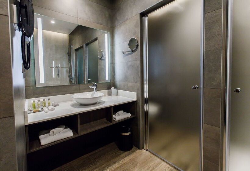 هتل Hilton Garden Inn Volgograd