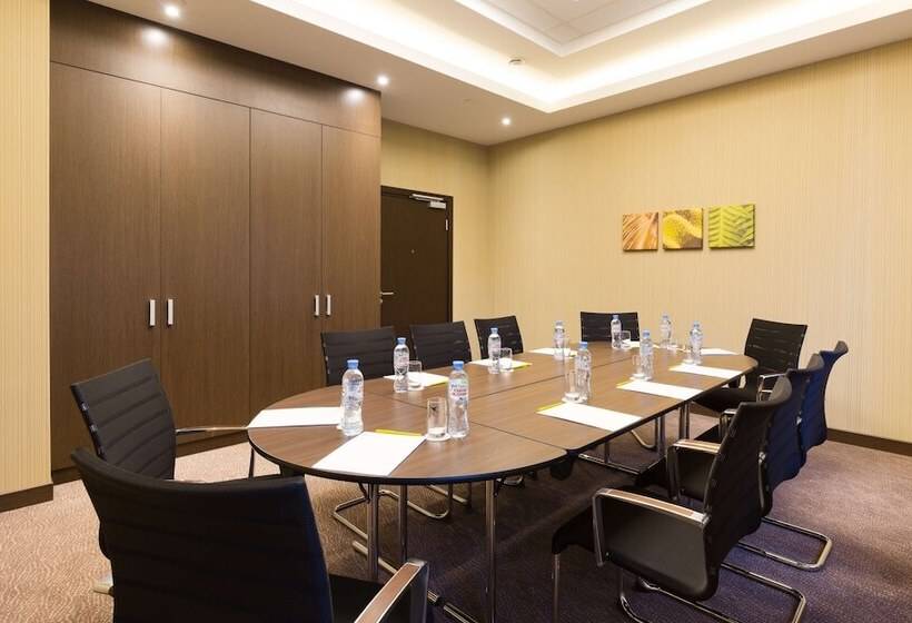 هتل Hilton Garden Inn Volgograd