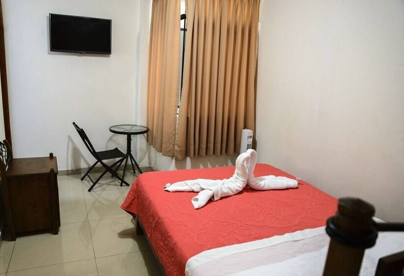 هتل Hospedaje Dunas De Nasca