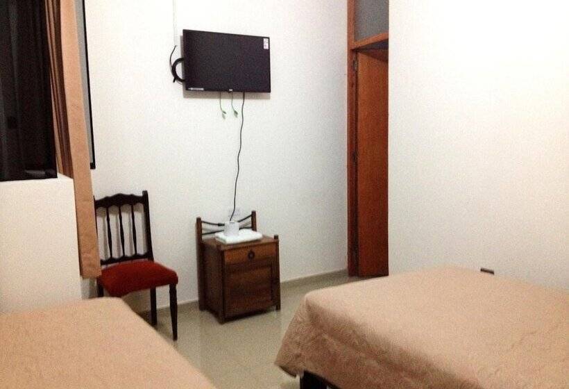 هتل Hospedaje Dunas De Nasca