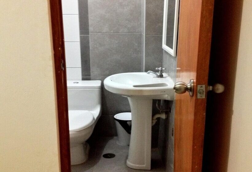 هتل Hospedaje Dunas De Nasca