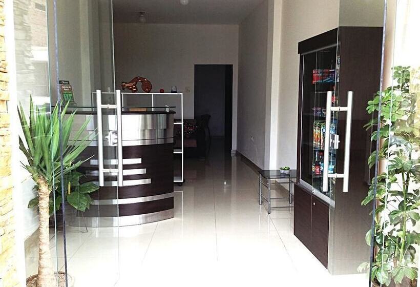 هتل Hospedaje Dunas De Nasca