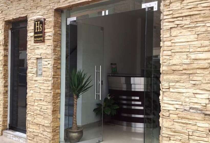 هتل Hospedaje Dunas De Nasca