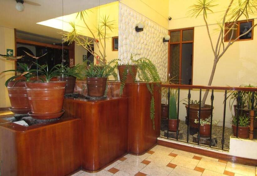 فندق Hostal Siglo 21