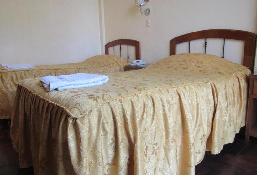 فندق Hostal Siglo 21