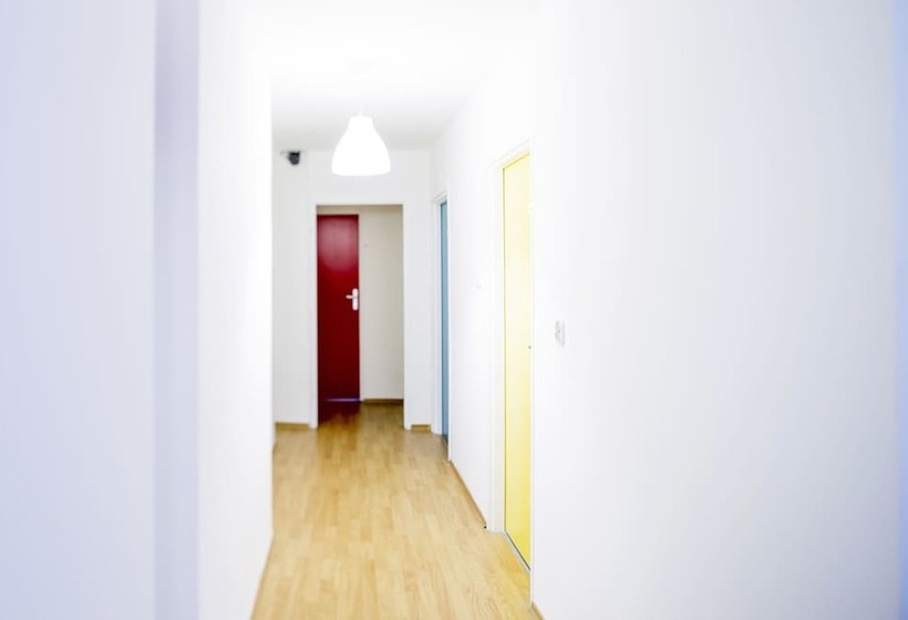 Отель Hostel Cinnamon