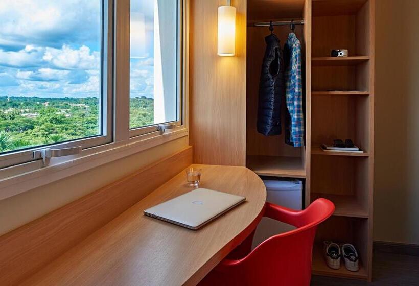 هتل Ibis Rio Branco