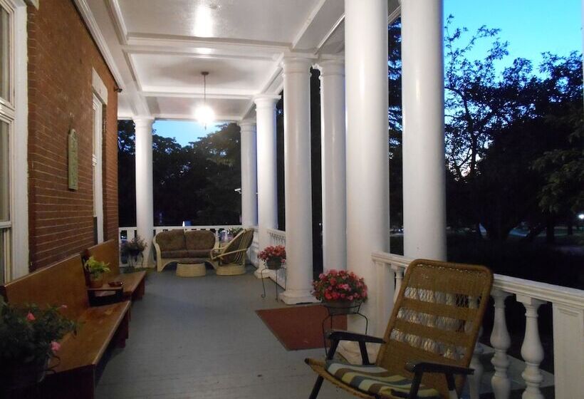 فندق Inn At The Agora