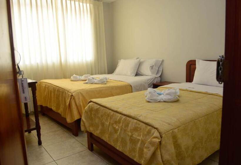 Отель Jorge Chavez