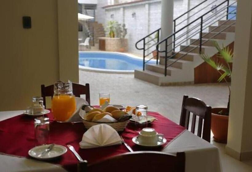 هتل Jose Antonios Inn