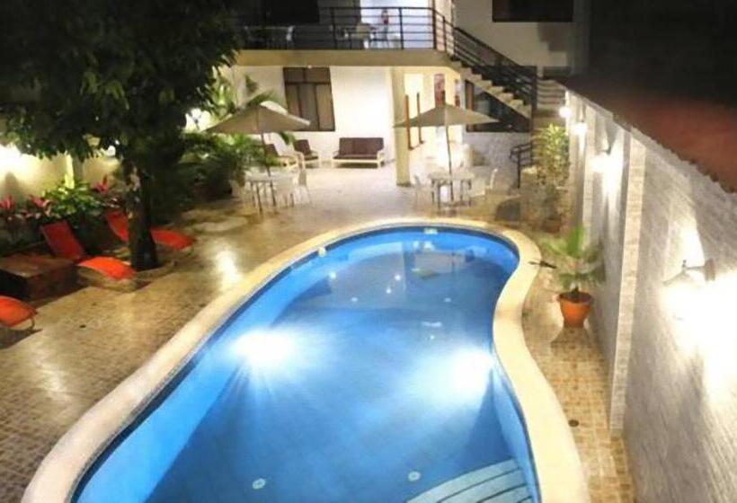 هتل Jose Antonios Inn