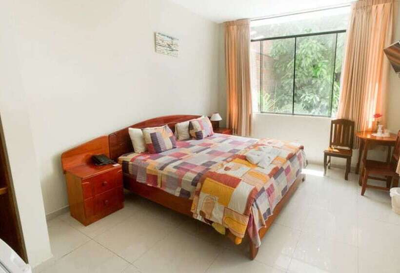 هتل Jose Antonios Inn