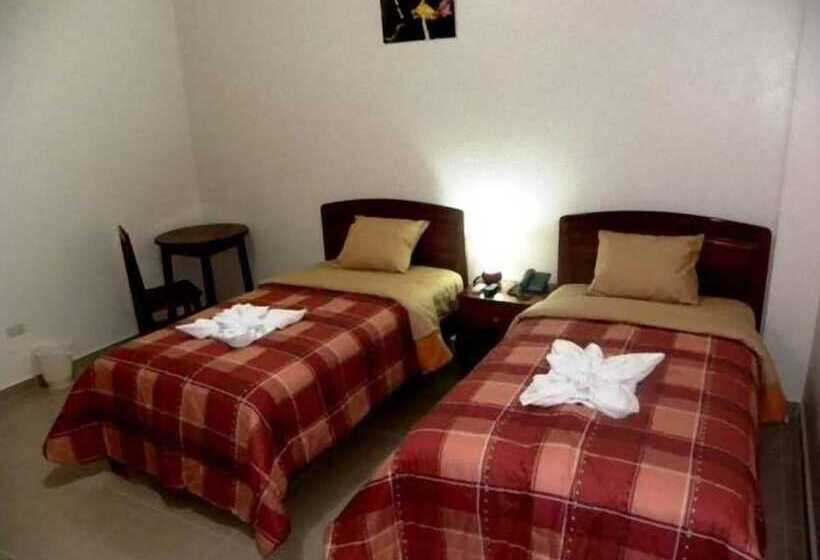 هتل Jose Antonios Inn