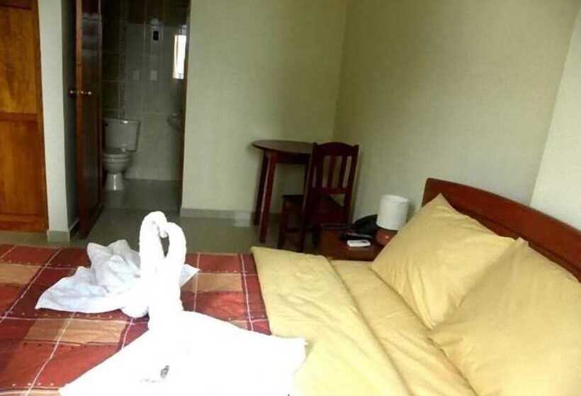 هتل Jose Antonios Inn