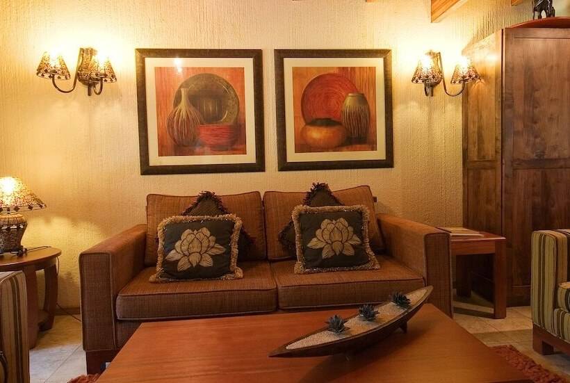 Отель Cambalala Luxury Units In Kruger Park Lodge Serviced Daily, Free Wi Fi