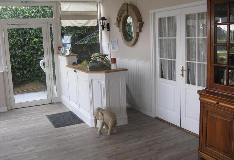 فندق La Fiancee Du Pirate