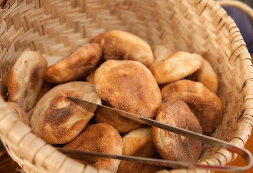 בית מלון כפרי Maimara