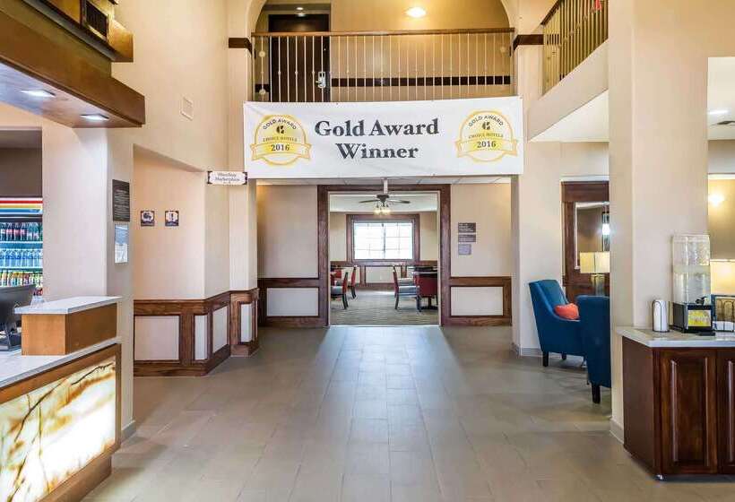 בית מלון כפרי Mainstay Suites Edinburg