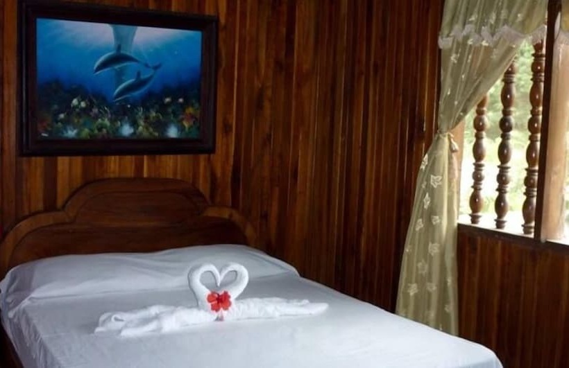 בית מלון כפרי Manú