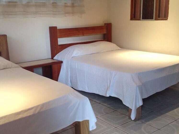 בית מלון כפרי Manú