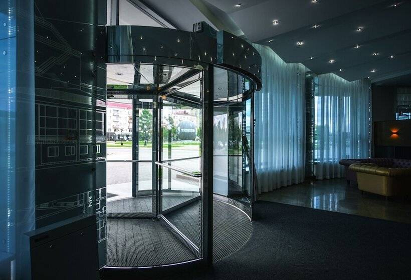 هتل Mayak   Om Building